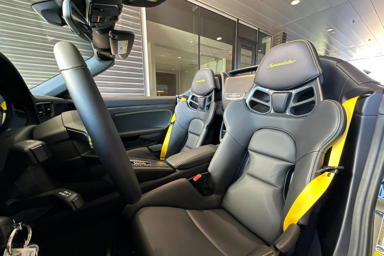 Used 2019 Porsche 911 Speedster image 5