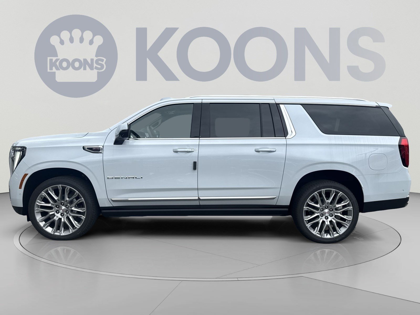 New 2026 GMC Yukon XL Denali w/ Denali Reserve Package AWD/4WD image 2