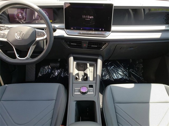 New 2025 Volkswagen Tiguan SE image 9