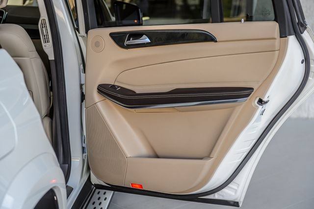 Used 2018 Mercedes-Benz GLS 550 4MATIC image 60