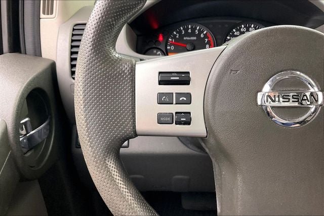 Used 2015 Nissan Xterra S w/ Nevada Tow Package AWD/4WD image 22
