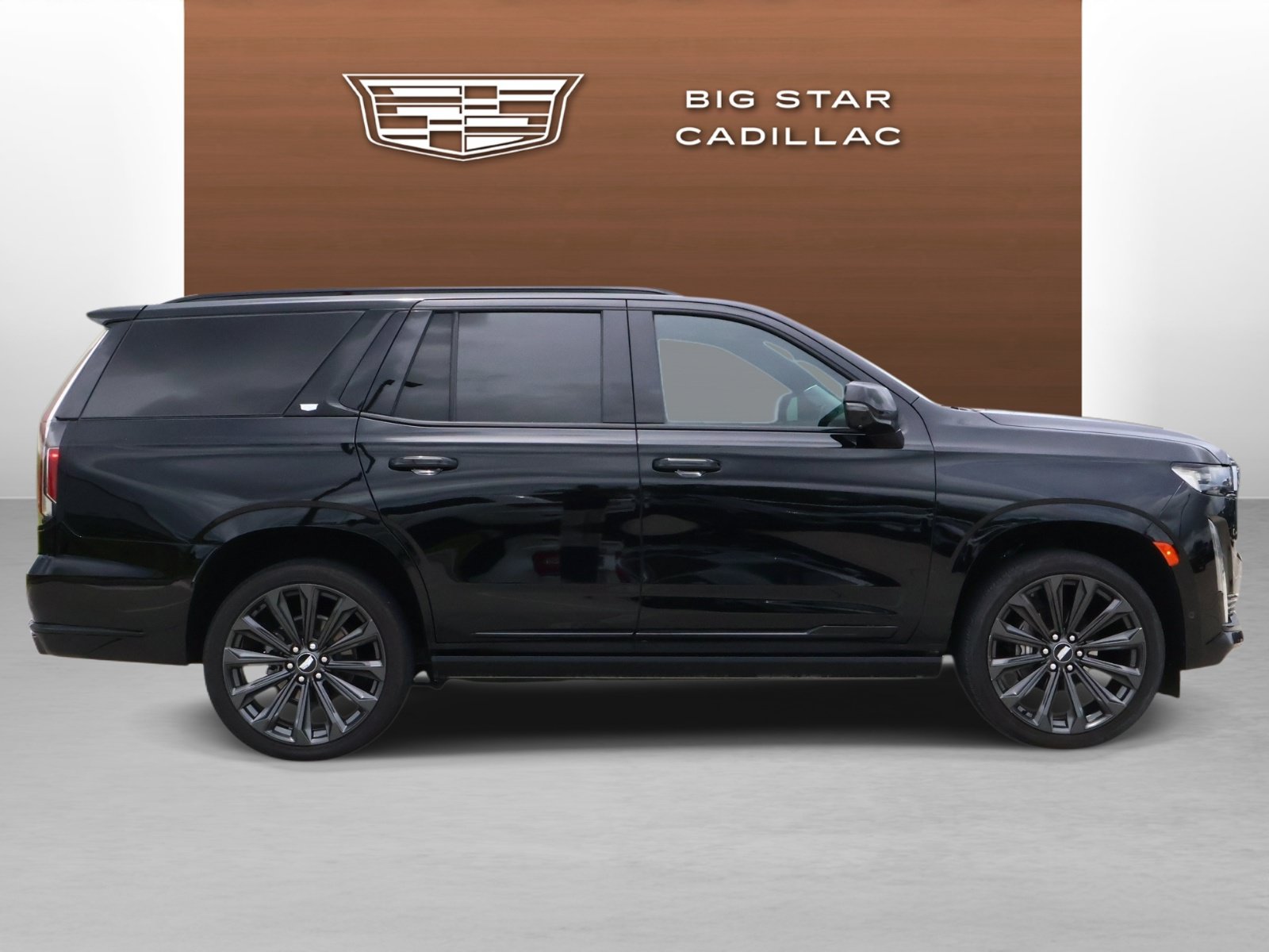 Used 2023 Cadillac Escalade Sport Platinum w/ LPO, ONYX Package AWD/4WD image 6