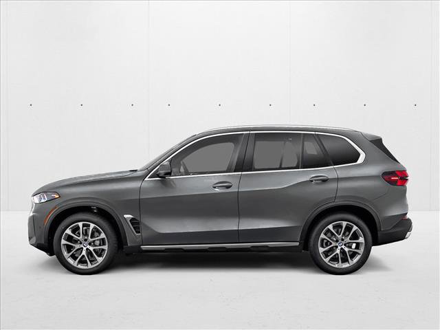 New 2026 BMW X5 M60i AWD/4WD image 3