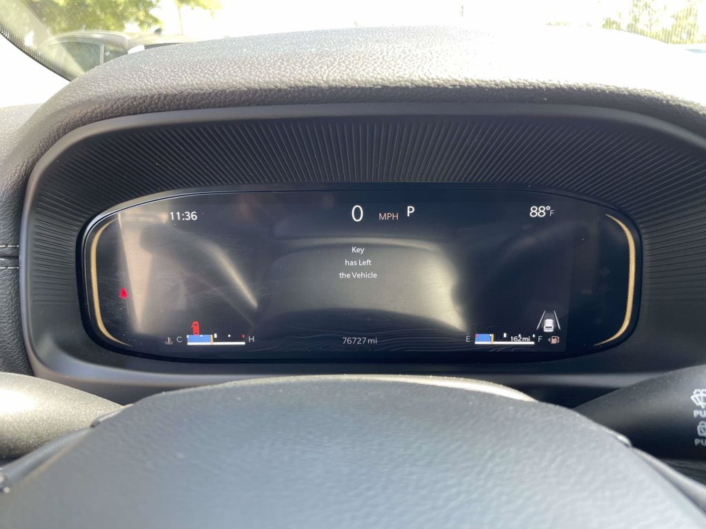 Used 2024 Jeep Wagoneer L Series II w/ Flexible Seating Group AWD/4WD image 21