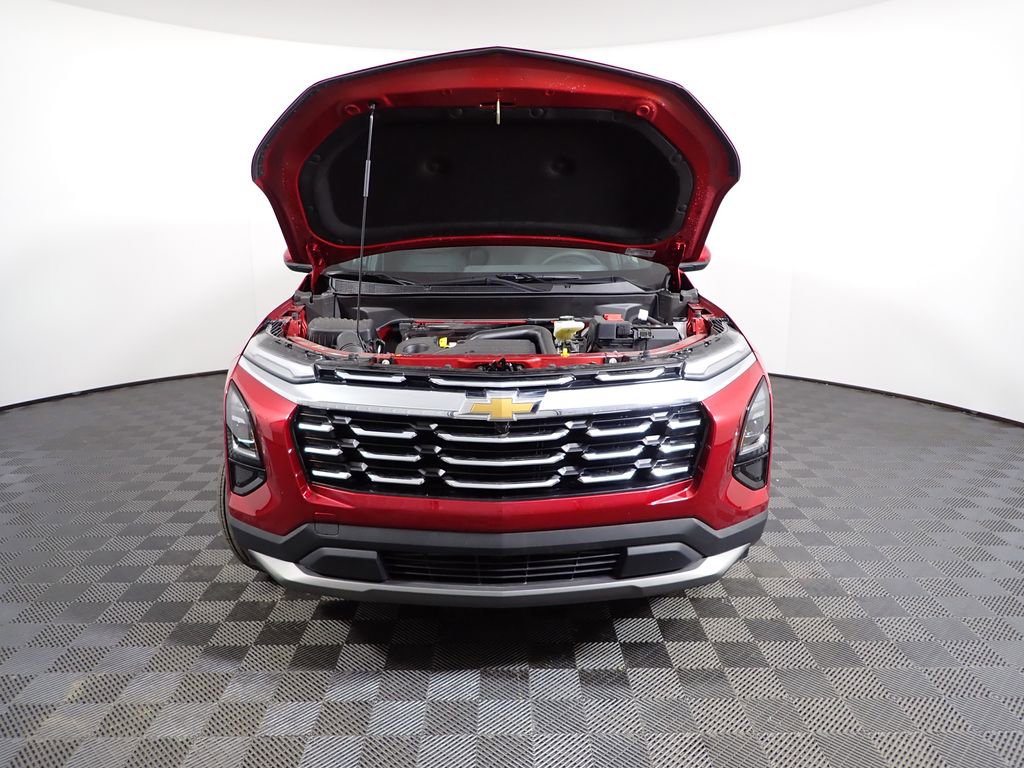 Used 2026 Chevrolet Equinox LT image 8