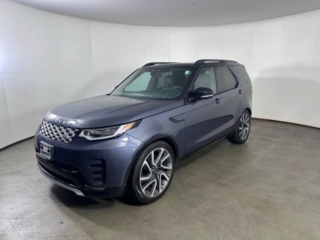 Used 2024 Land Rover Discovery Metropolitan Edition AWD/4WD image 7