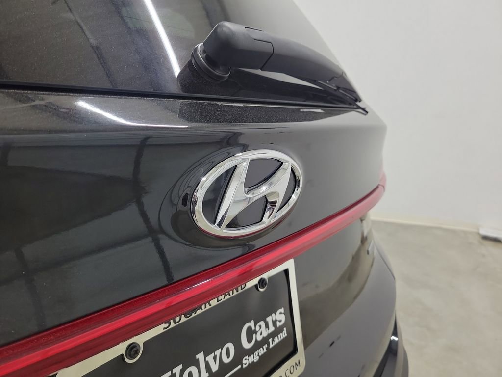 Used 2022 Hyundai Santa Fe SE image 10
