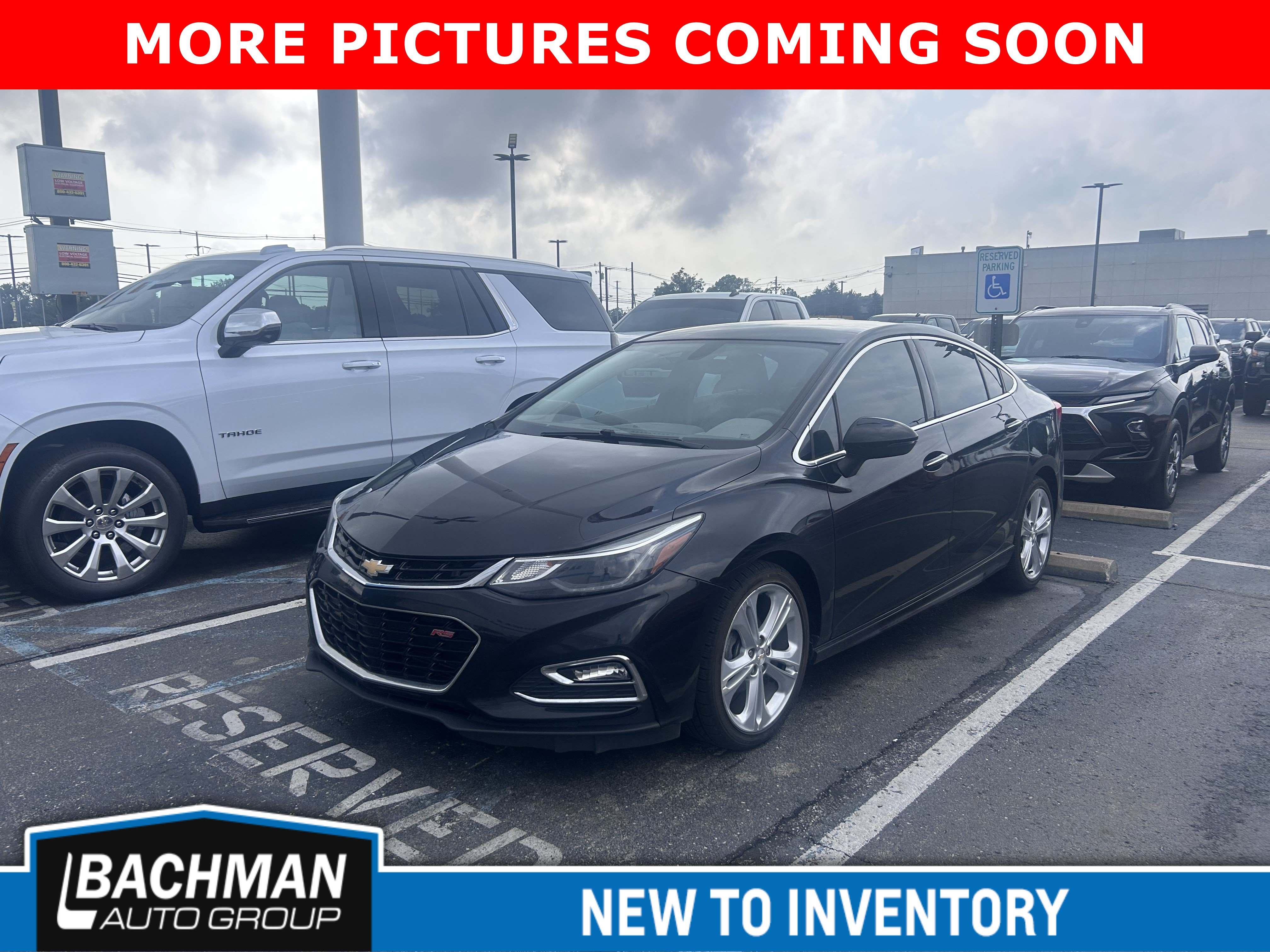 Used 2018 Chevrolet Cruze Premier w/ RS Package FWD image 4