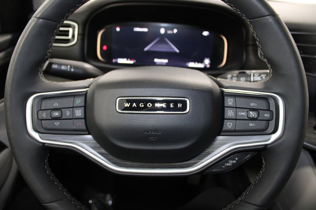 Used 2024 Jeep Wagoneer Series II image 37