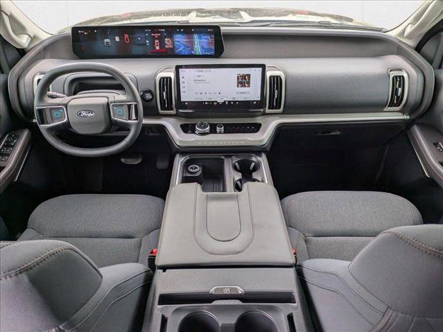 New 2025 Ford Expedition Max Active image 15
