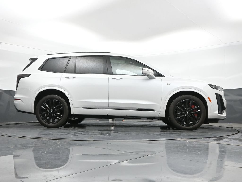 Used 2024 Cadillac XT6 Sport w/ LPO, ONYX Package AWD/4WD image 43