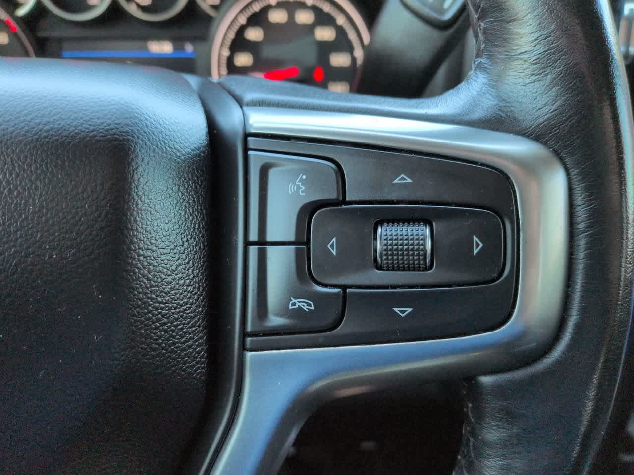 Used 2022 Chevrolet Silverado 1500 RST w/ Redline Edition AWD/4WD image 25