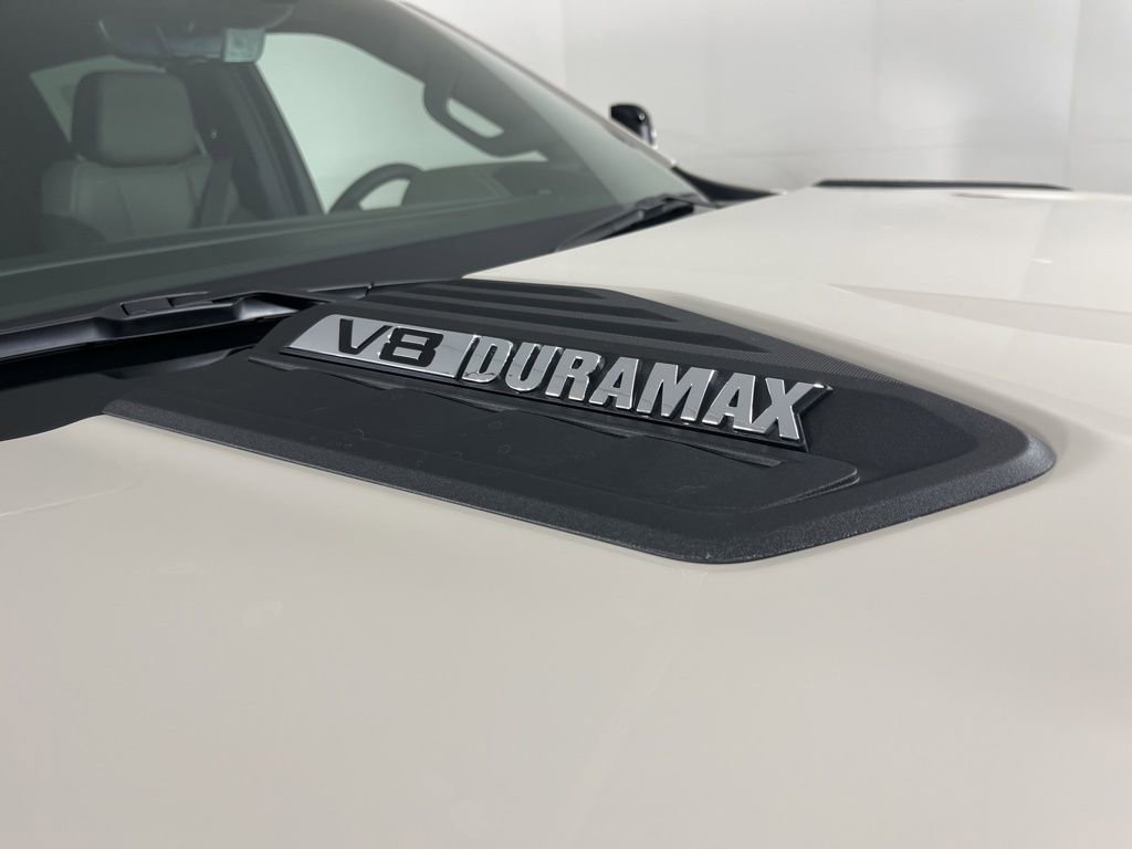 New 2026 Chevrolet Silverado 2500 ZR2 w/ LPO, Dark Essentials Package image 8