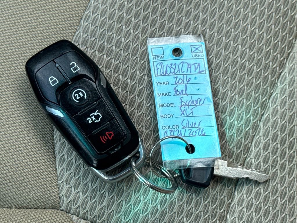 Used 2016 Ford Explorer XLT w/ Equipment Group 201A image 49