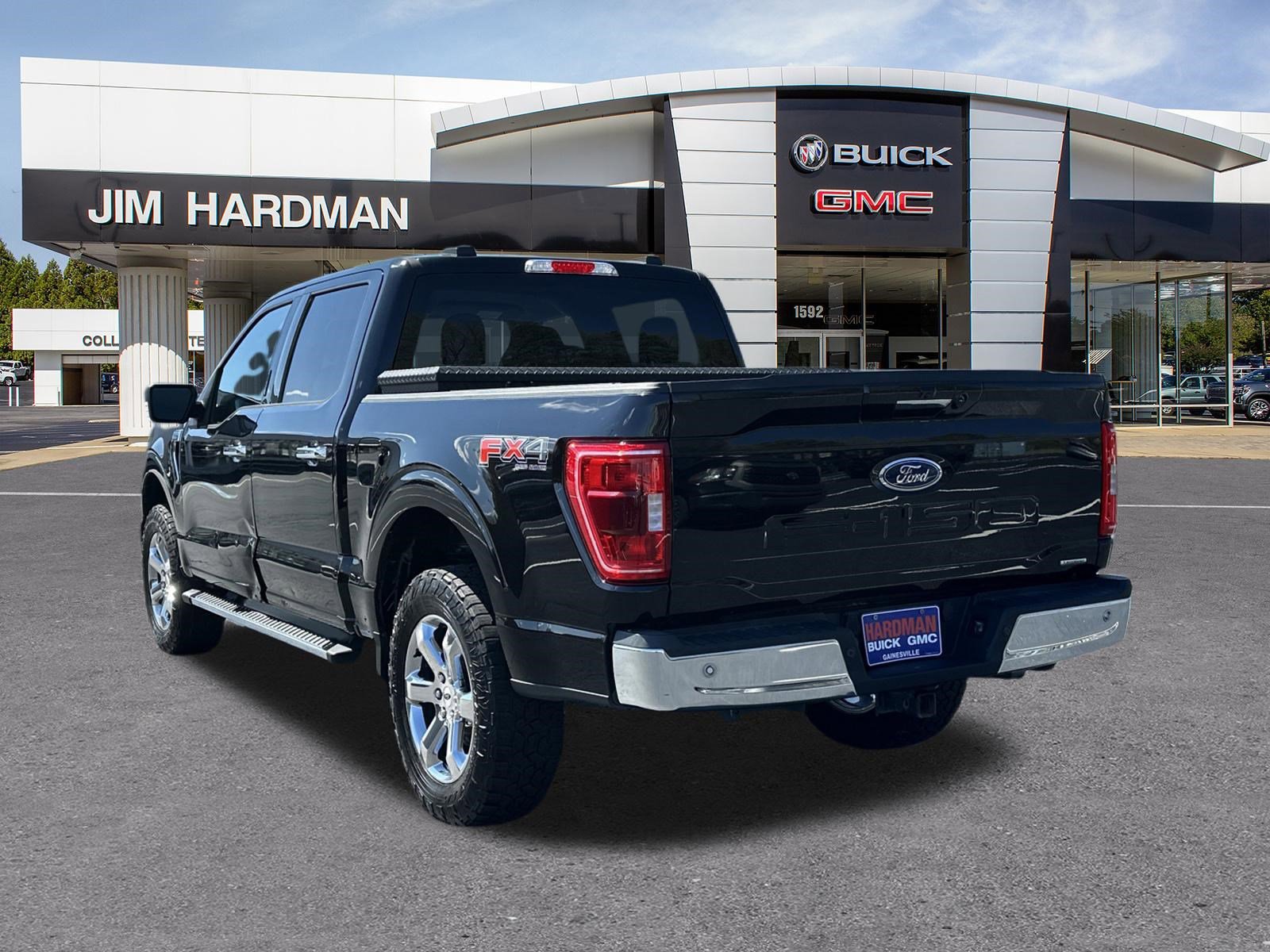 Used 2021 Ford F150 XLT w/ Equipment Group 302A High AWD/4WD image 5