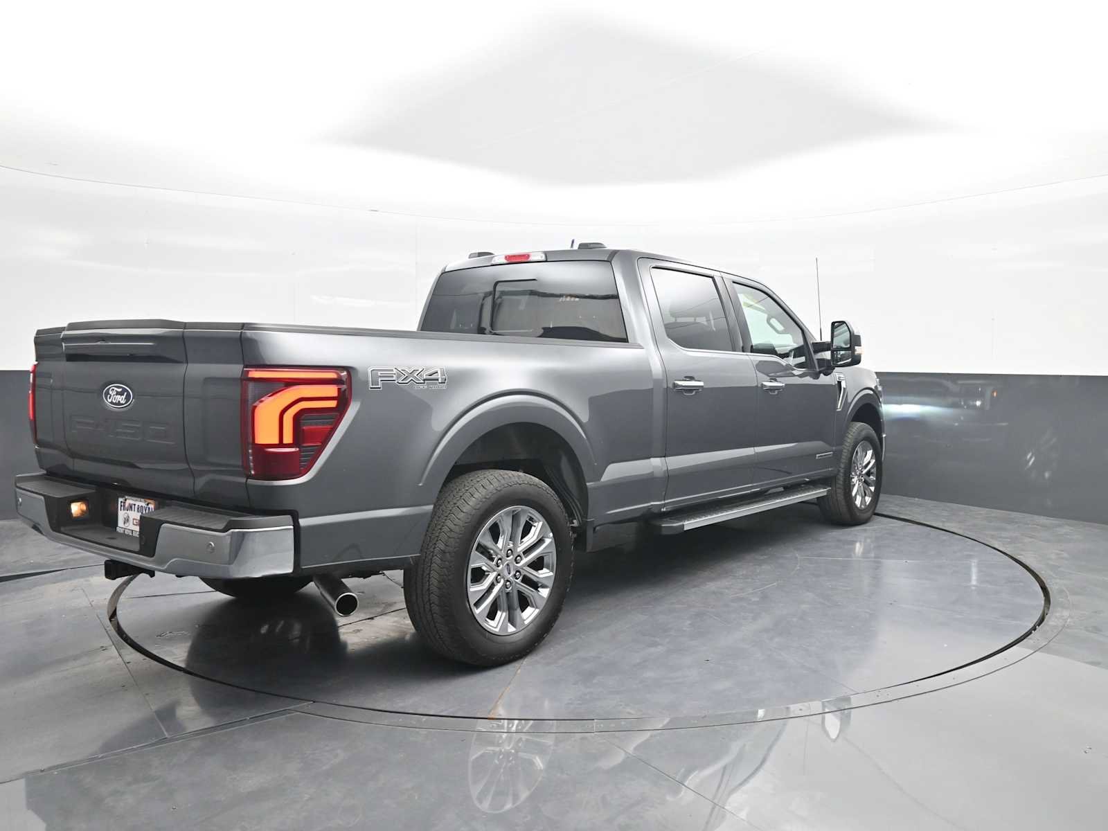 Used 2025 Ford F150 Lariat w/ Equipment Group 502A High AWD/4WD image 7