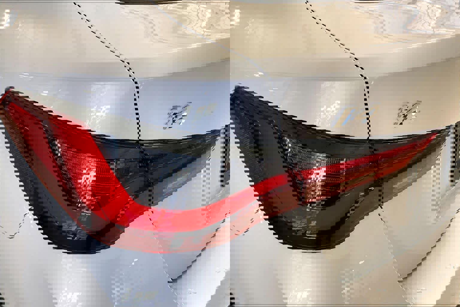 Certified 2025 BMW i4 eDrive40 w/ Premium Package image 26