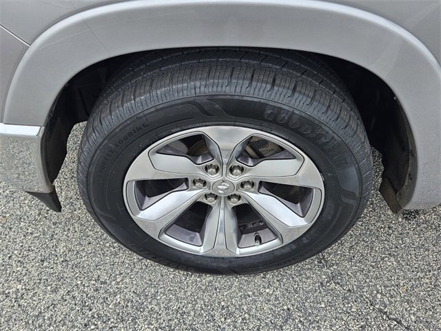 Used 2019 RAM 1500 Limited image 17