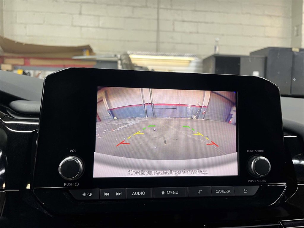 Used 2024 Nissan Pathfinder SV image 20