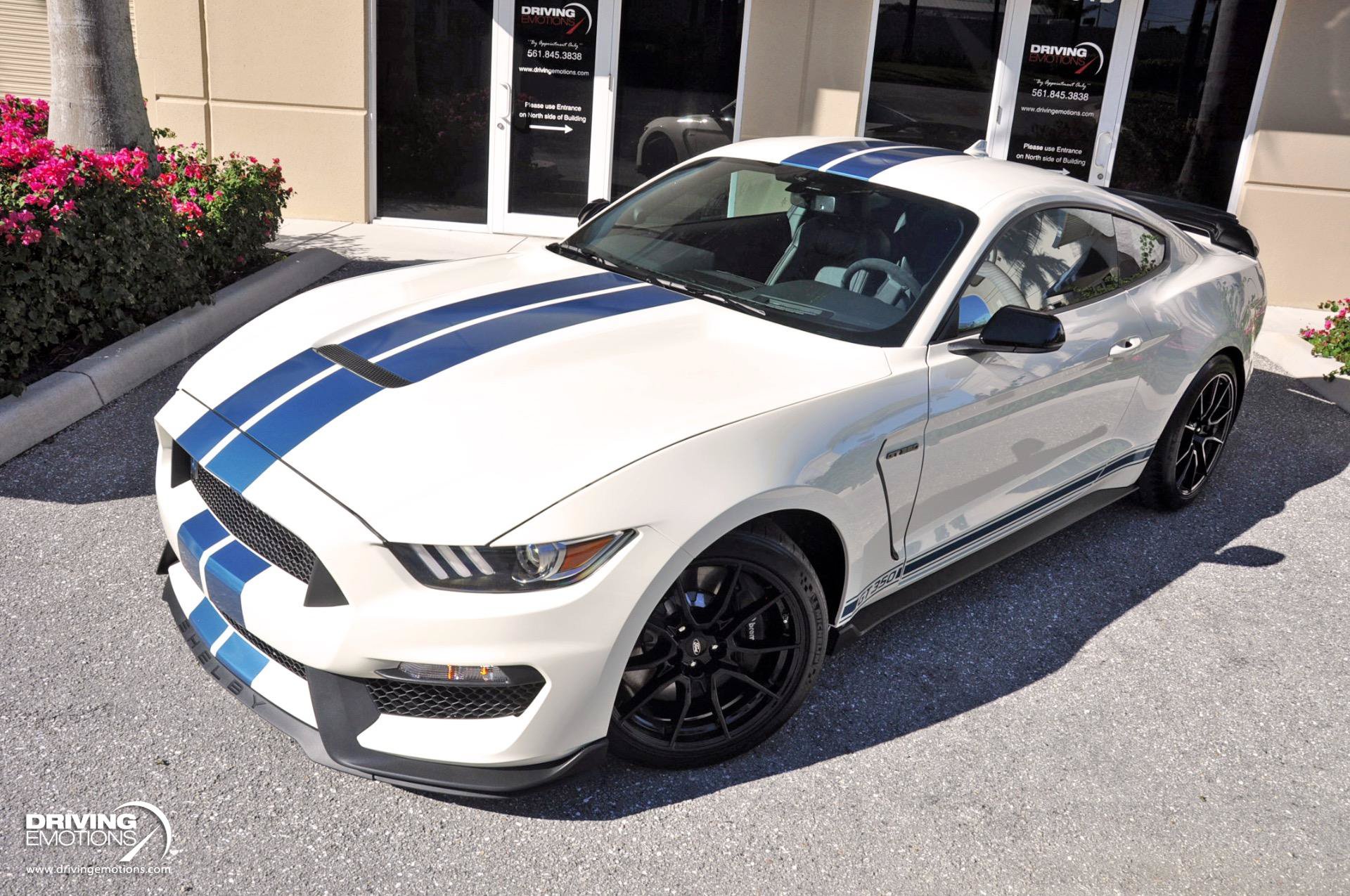 Used 2020 Ford Mustang Shelby GT350 w/ Technology Package RWD image 31