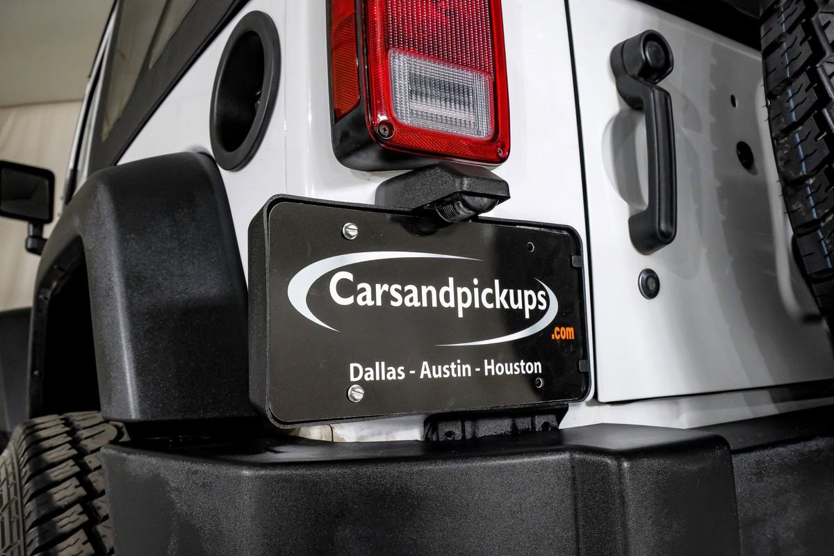 Used 2018 Jeep Wrangler Sport image 39