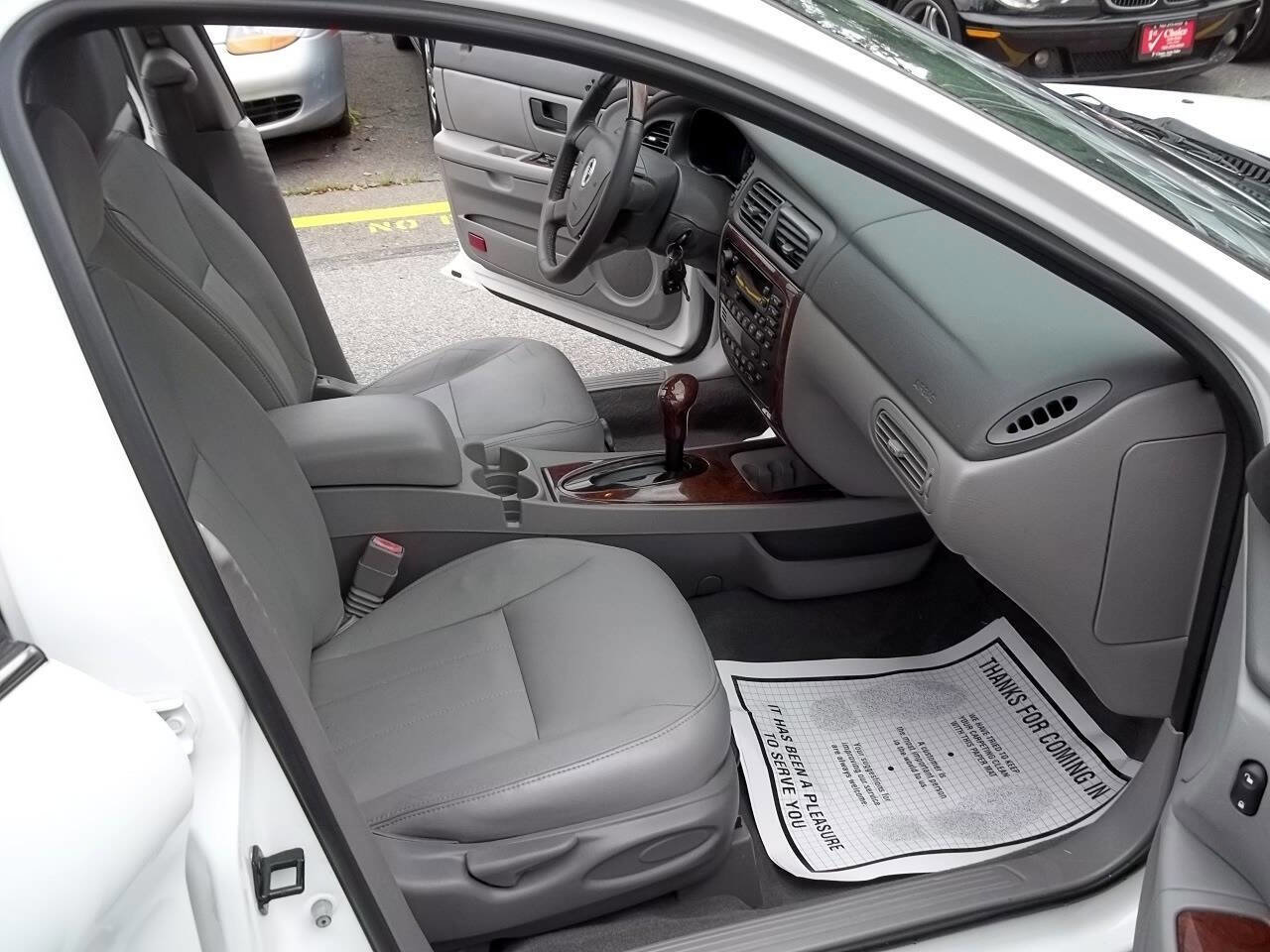Used 2005 Mercury Sable LS image 11