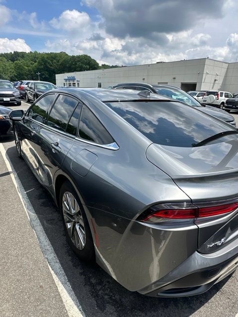 Used 2023 Toyota Mirai w/ Advanced Technology Package RWD image 5