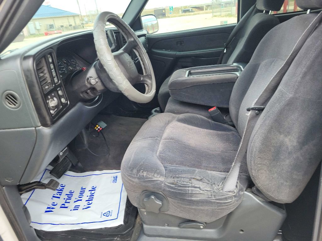 Used 2001 Chevrolet Silverado 1500 LS w/ Off-Road Chassis Pkg AWD/4WD image 13