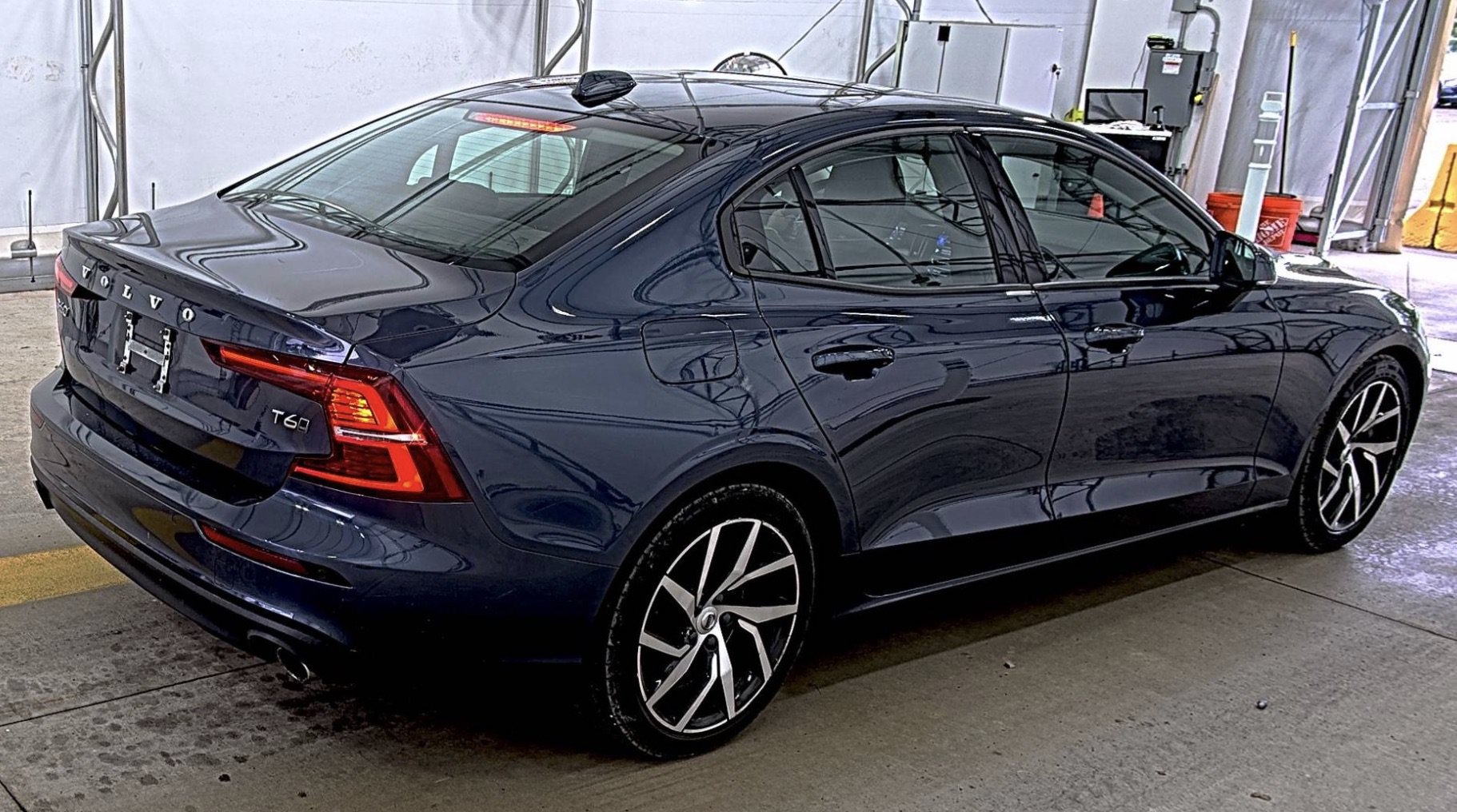 Used 2019 Volvo S60 T6 Momentum w/ Premium Package AWD/4WD image 4