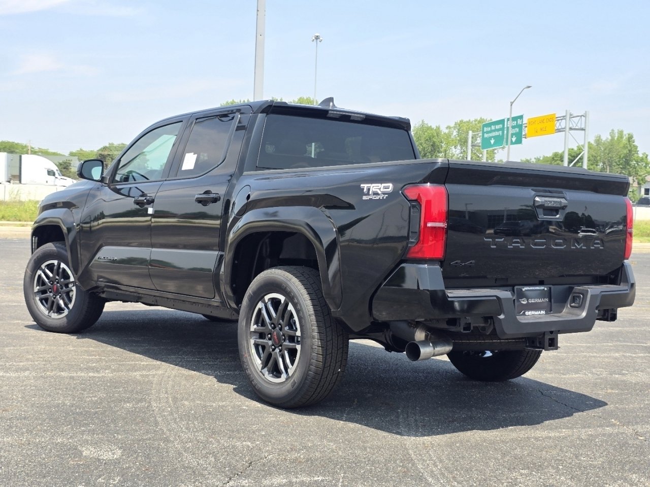 New 2026 Toyota Tacoma TRD Sport AWD/4WD image 12