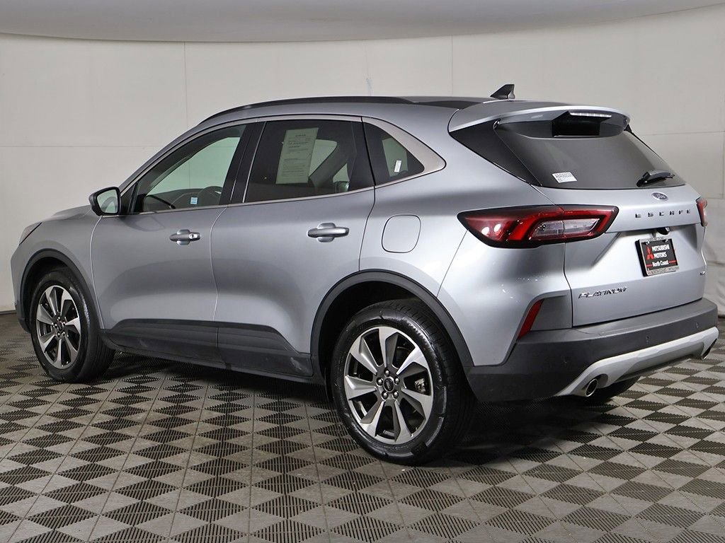 Used 2024 Ford Escape Platinum AWD/4WD image 9