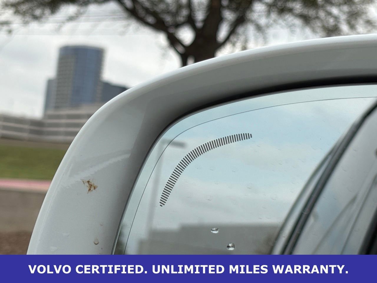 Certified 2024 Volvo XC90 T8 Plus w/ Protection Package Premier image 11