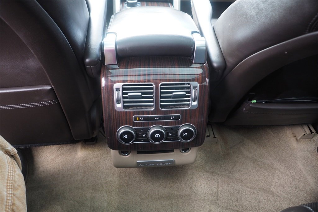 Used 2013 Land Rover Range Rover Supercharged image 19