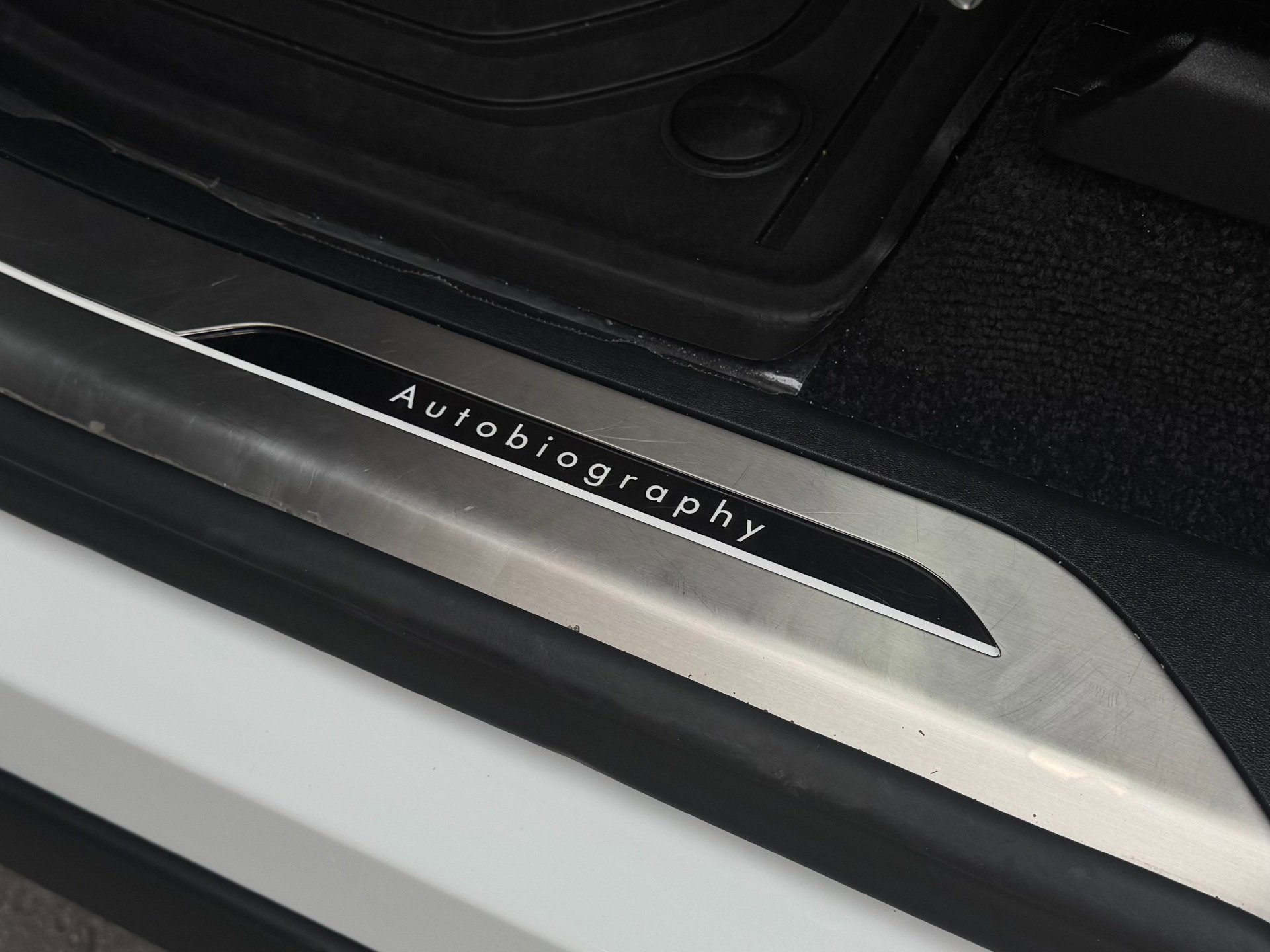 Used 2024 Land Rover Range Rover Long Wheelbase Autobiography image 85