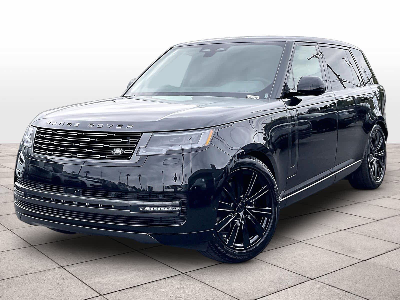 New 2026 Land Rover Range Rover Long Wheelbase SE AWD/4WD image 1