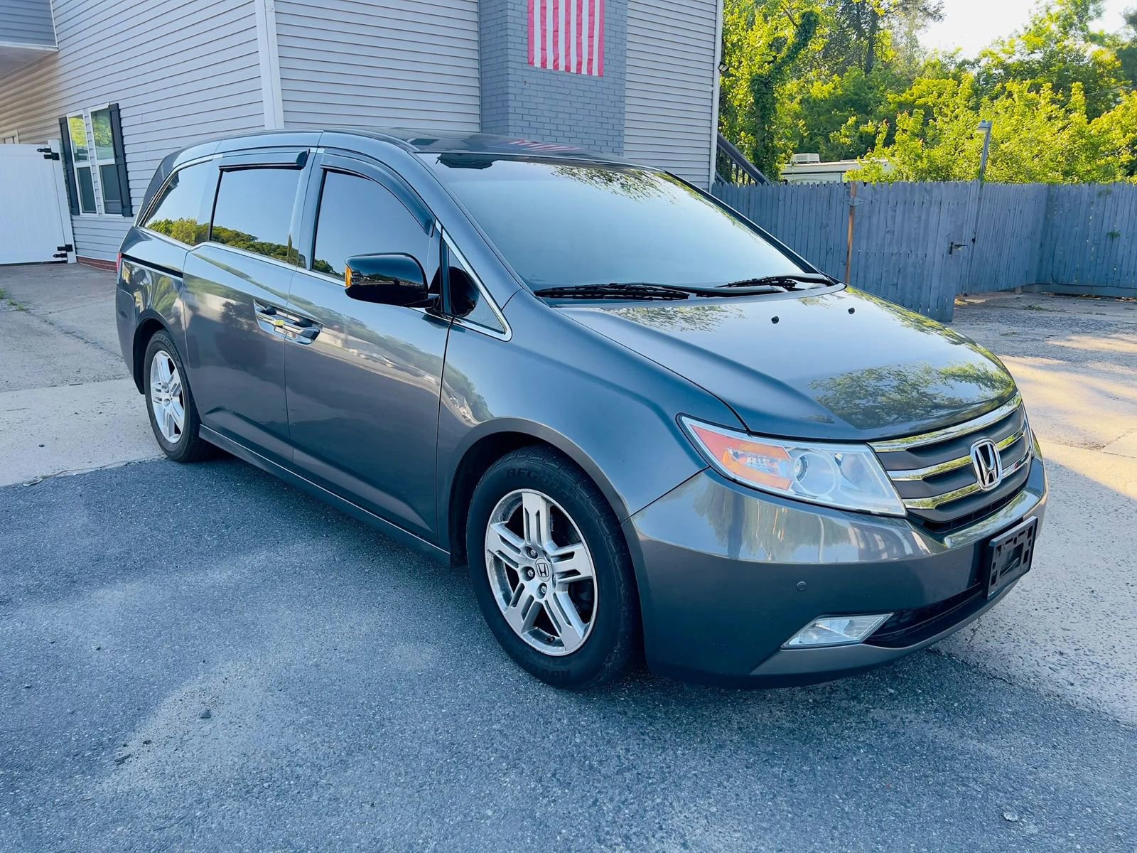 Used 2012 Honda Odyssey Touring image 3