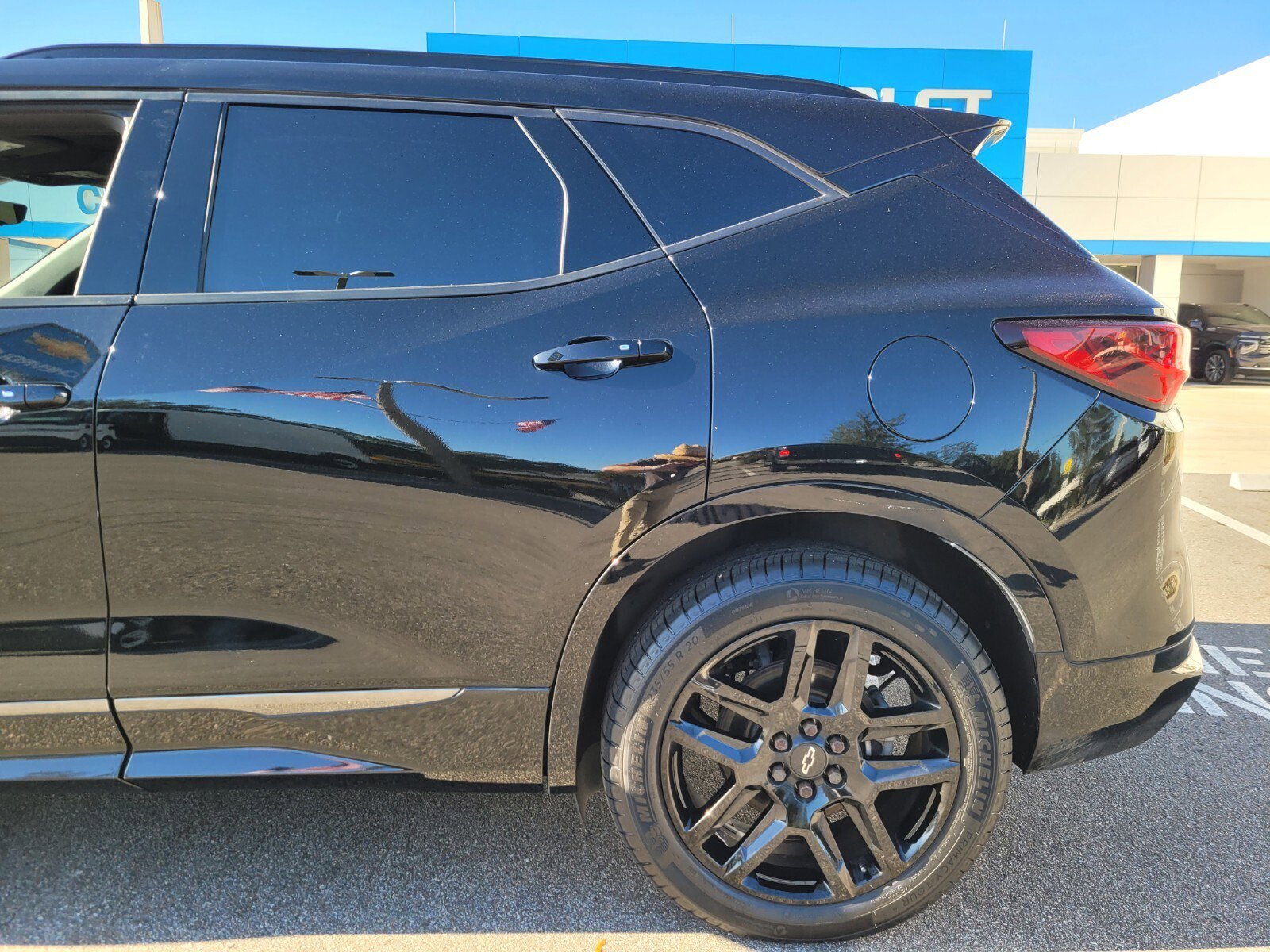 Certified 2023 Chevrolet Blazer RS w/ Driver Confidence II Package image 14