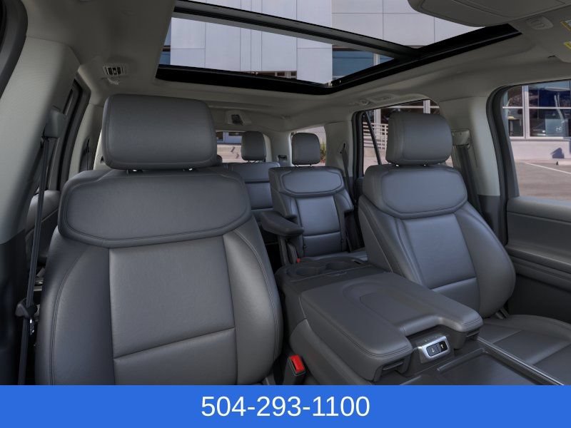 New 2026 Ford Expedition Active RWD image 12