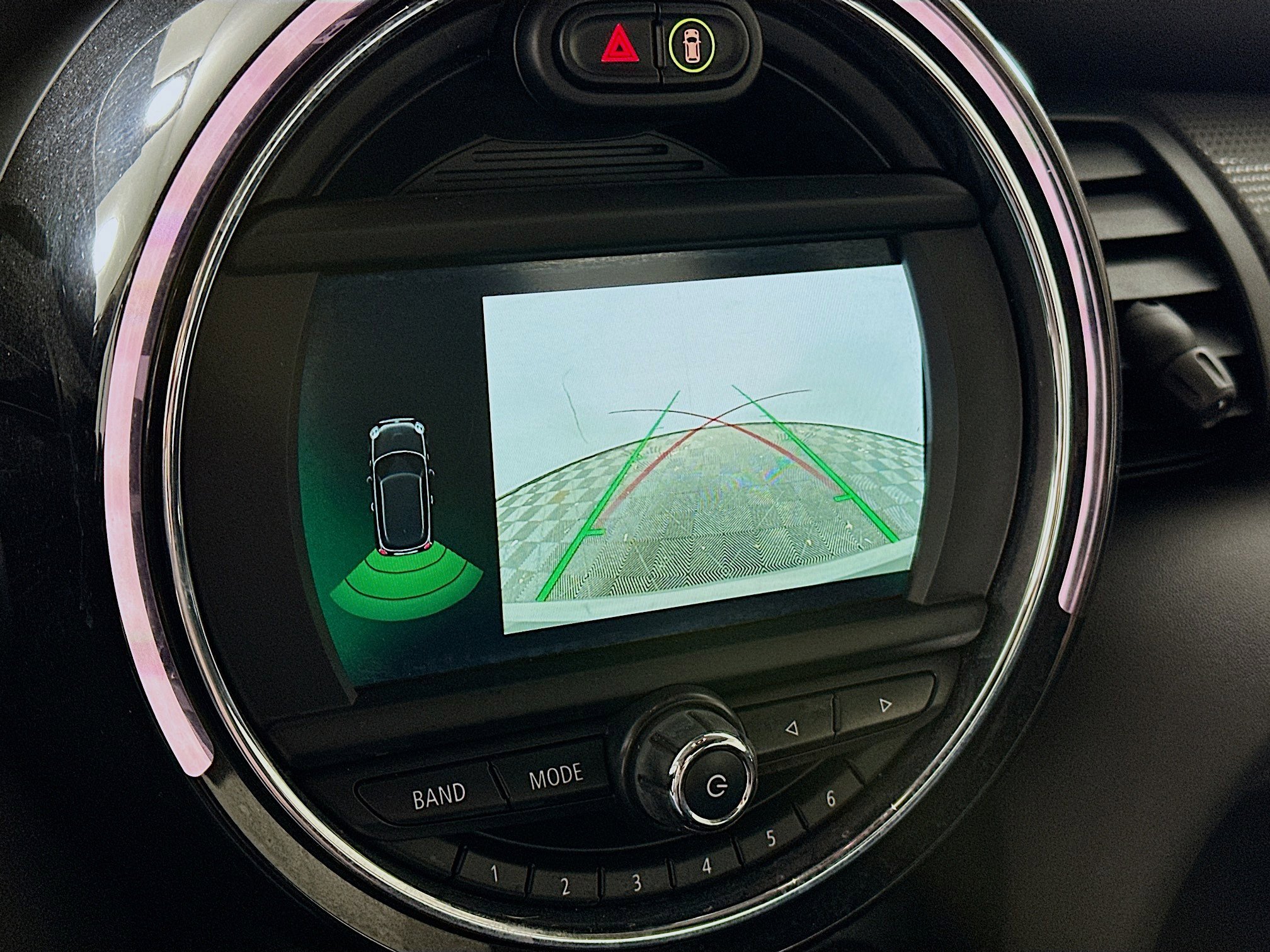 Used 2020 MINI Cooper 2-Door Hardtop image 22