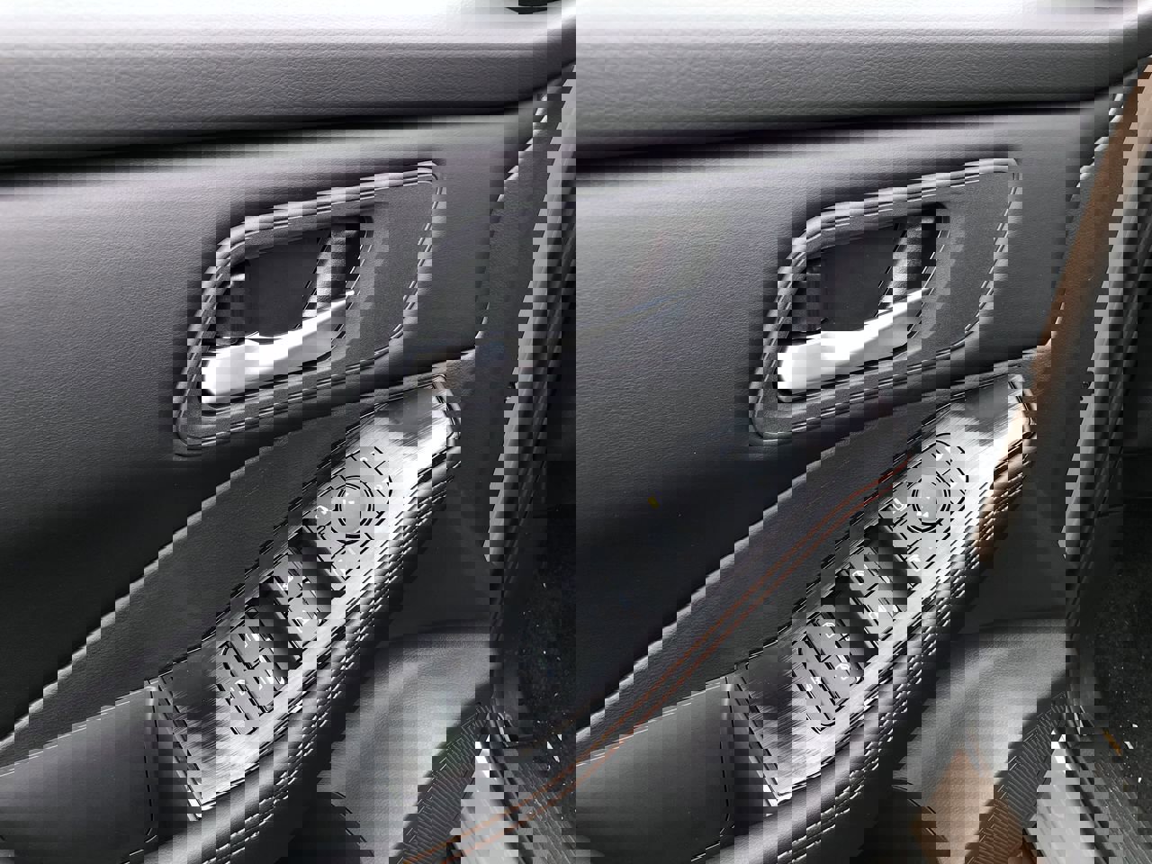 New 2026 Nissan Rogue Rock Creek image 21