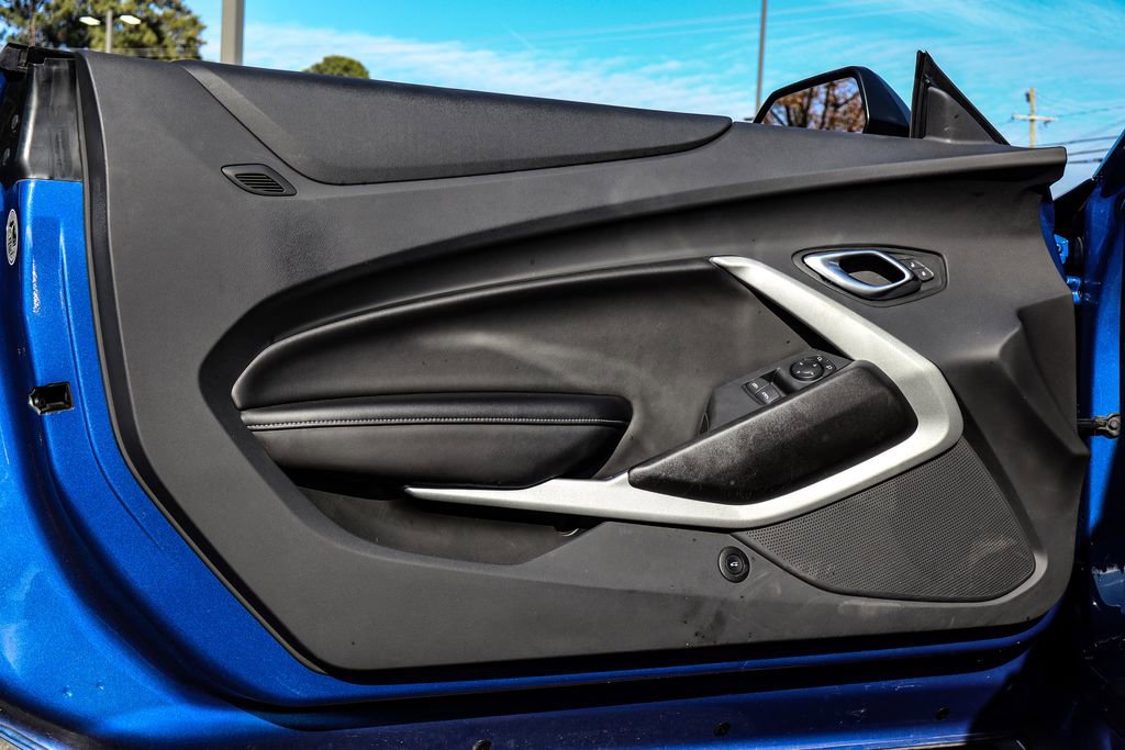 Used 2023 Chevrolet Camaro SS image 33