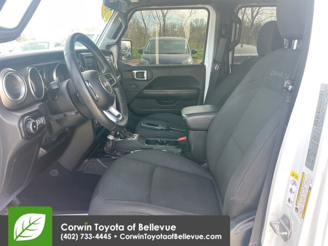 Used 2018 Jeep Wrangler Unlimited Sahara w/ LED Lighting Group image 17