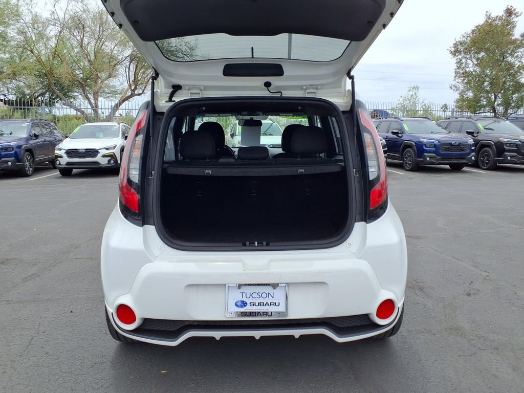 Used 2016 Kia Soul + w/ Soulful Package FWD image 15