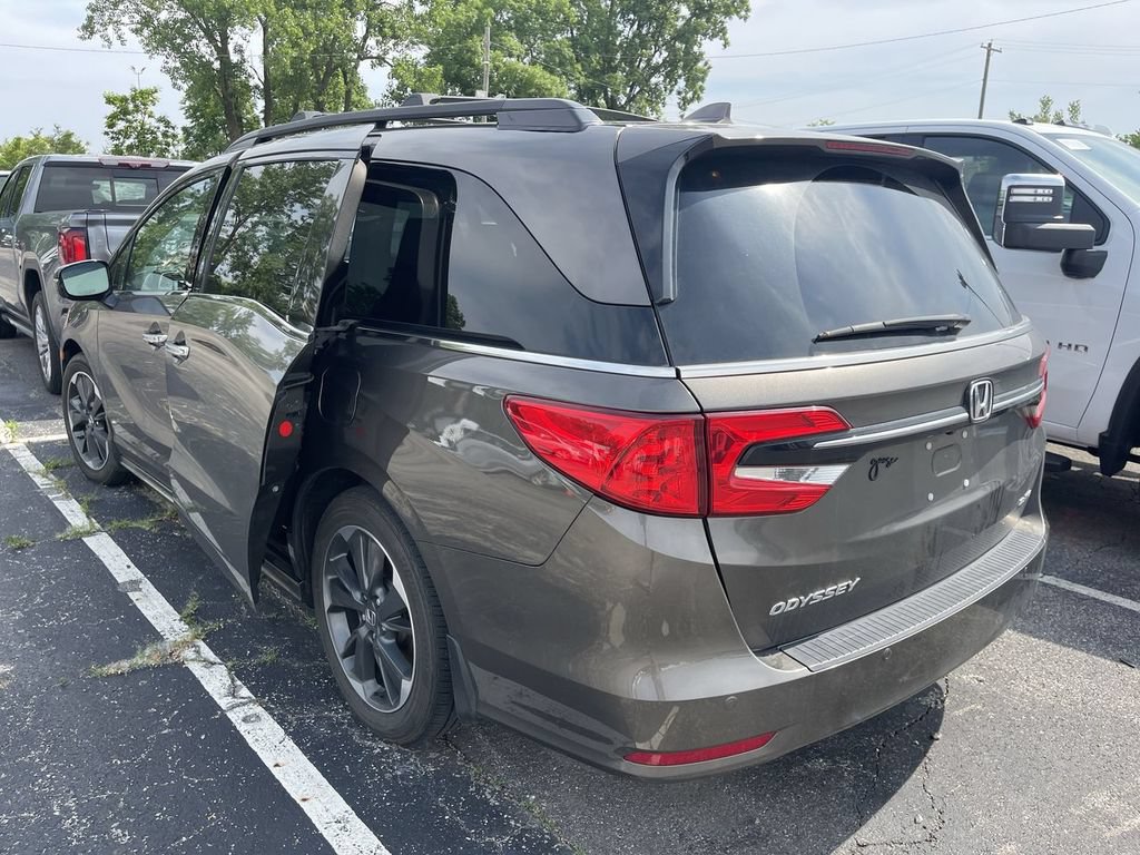Used 2023 Honda Odyssey Elite image 9