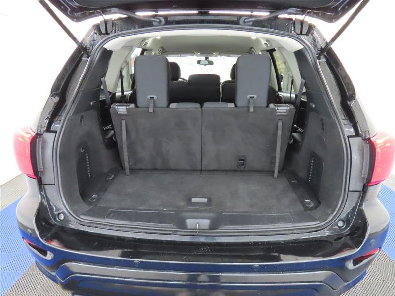 Used 2019 Nissan Pathfinder S AWD/4WD image 12