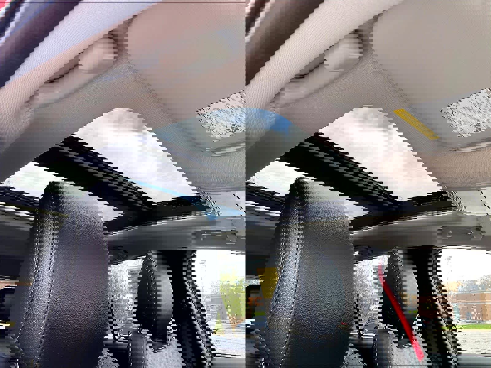 Used 2025 MAZDA CX-50 AWD 2.5 Hybrid w/ Premium Pkg image 22