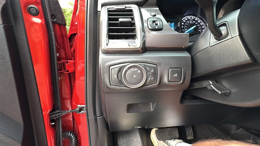 Used 2019 Ford Ranger Lariat w/ Equipment Group 501A Mid AWD/4WD image 14