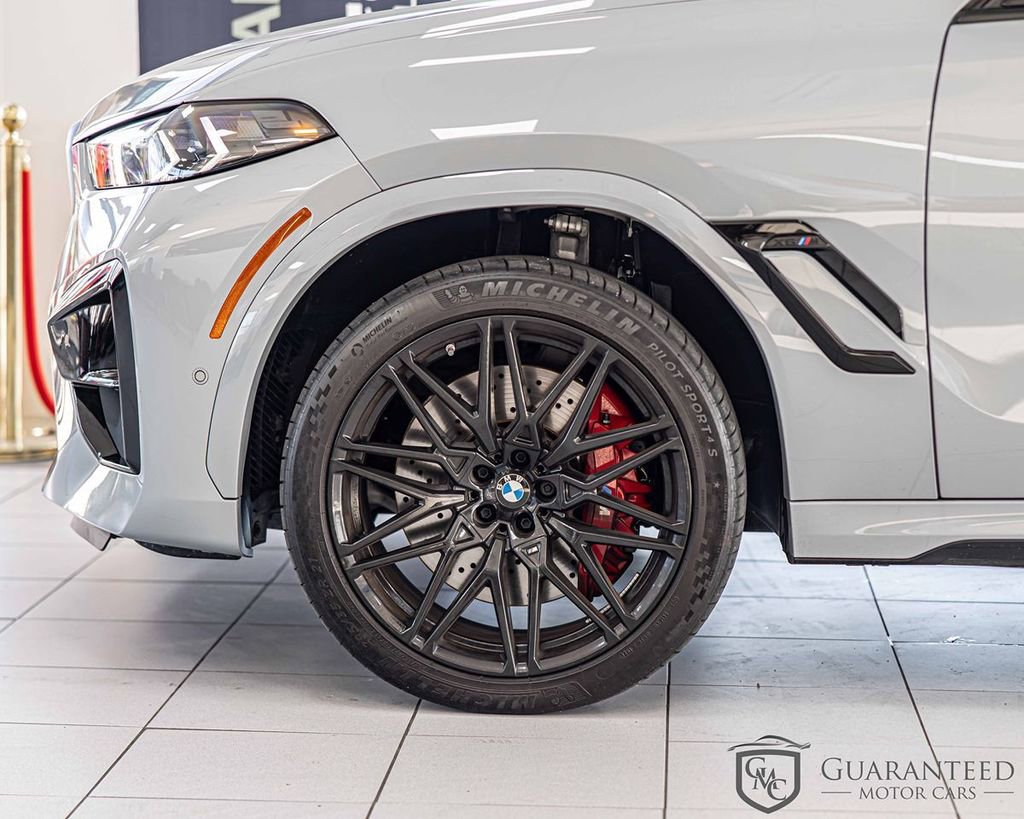 Used 2025 BMW X6 M Competition w/ Executive Package AWD/4WD image 7