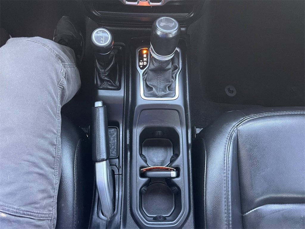 Used 2021 Jeep Wrangler Unlimited Sahara image 23