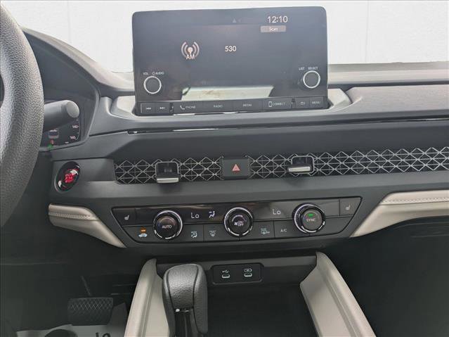 New 2025 Honda Accord SE image 12